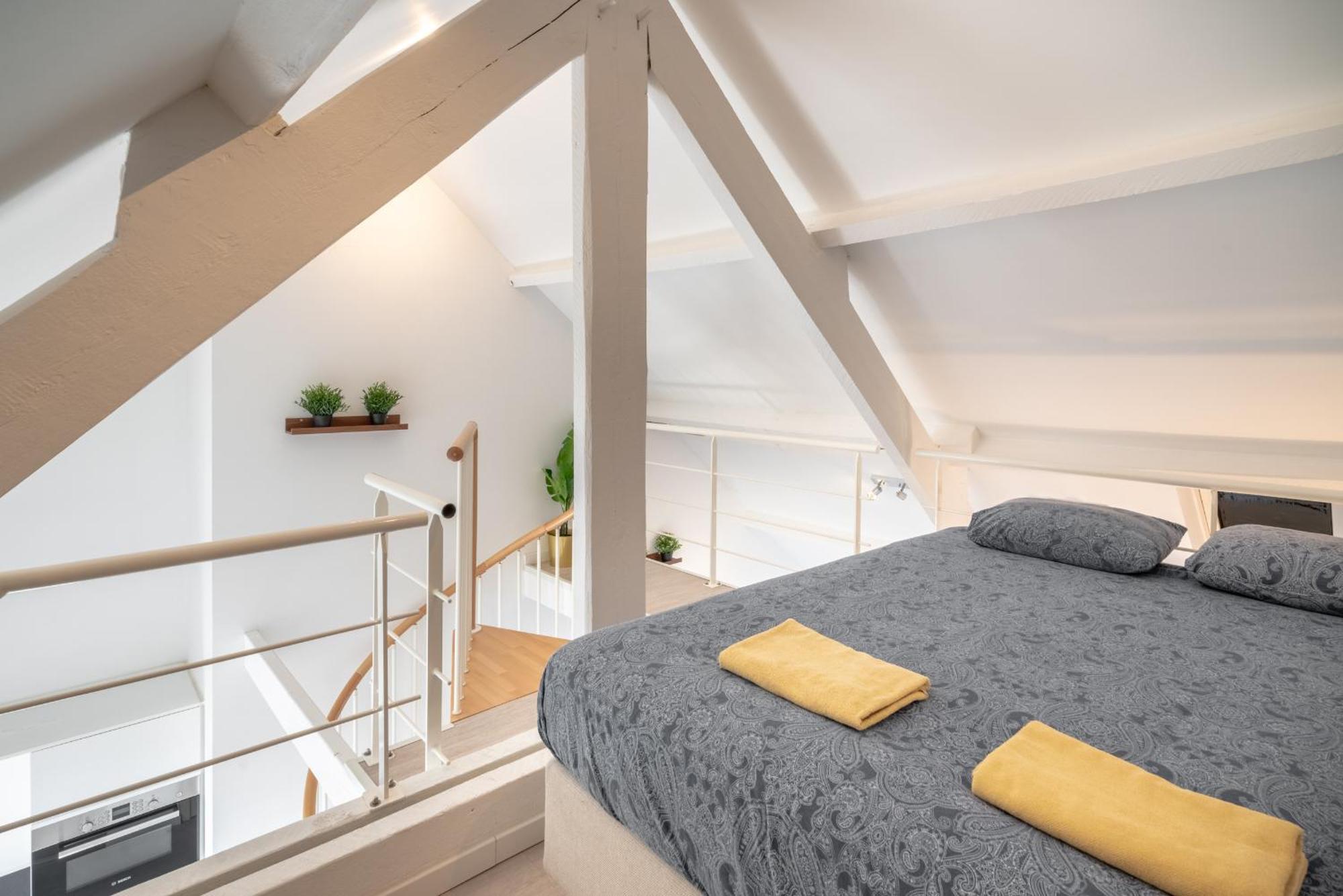 The Fashion Street Apartments アントウェルペン エクステリア 写真