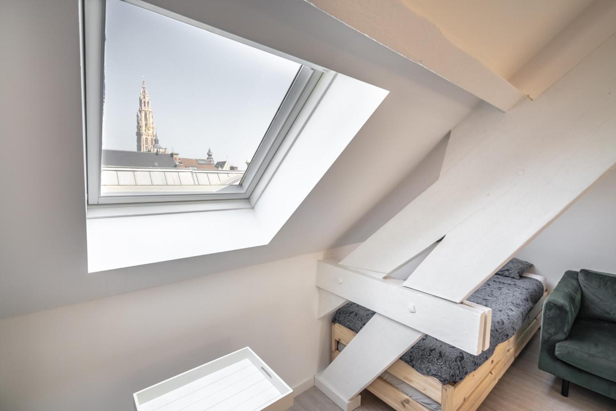 The Fashion Street Apartments アントウェルペン エクステリア 写真